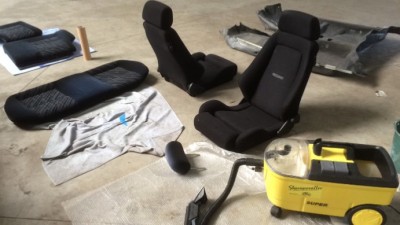 Interieur gereinigd met dieptereiniger